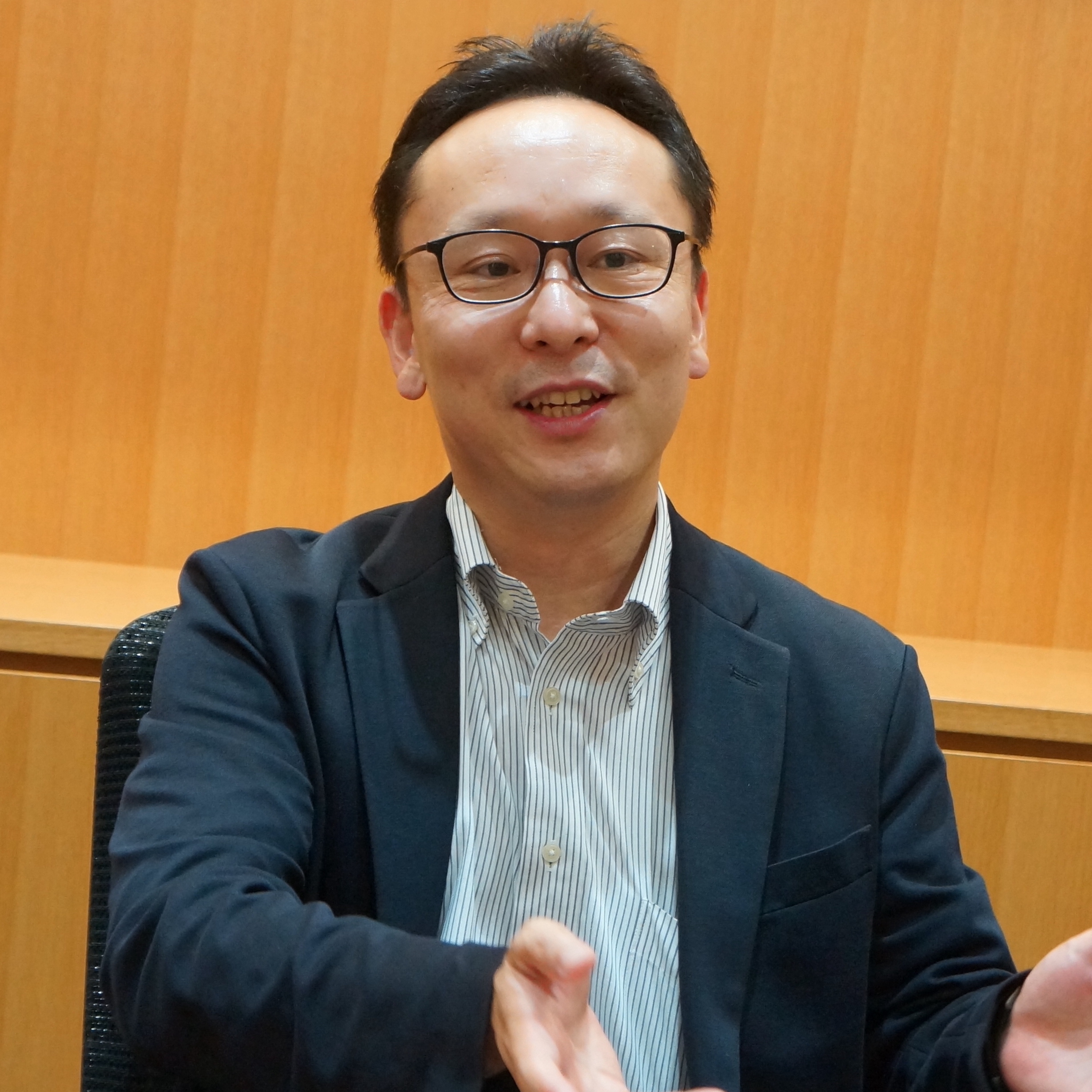 井出 智氏