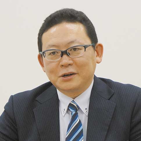 舘盛 雅裕氏